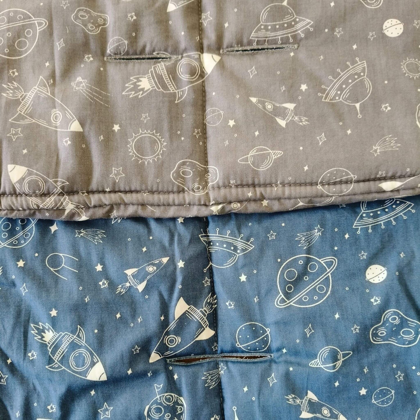 WonderFold-CarSeatCover-AstroAdventure-CloseUp