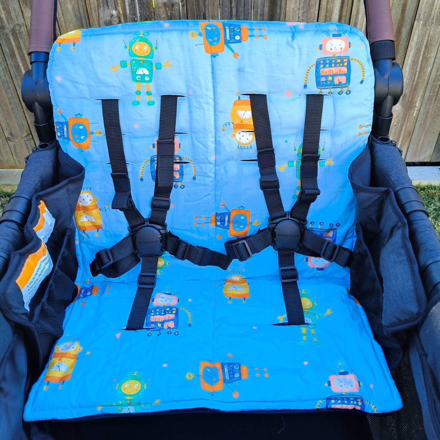 WonderFold_4_-_Car_Seat_Cover_-_Robo_Reef