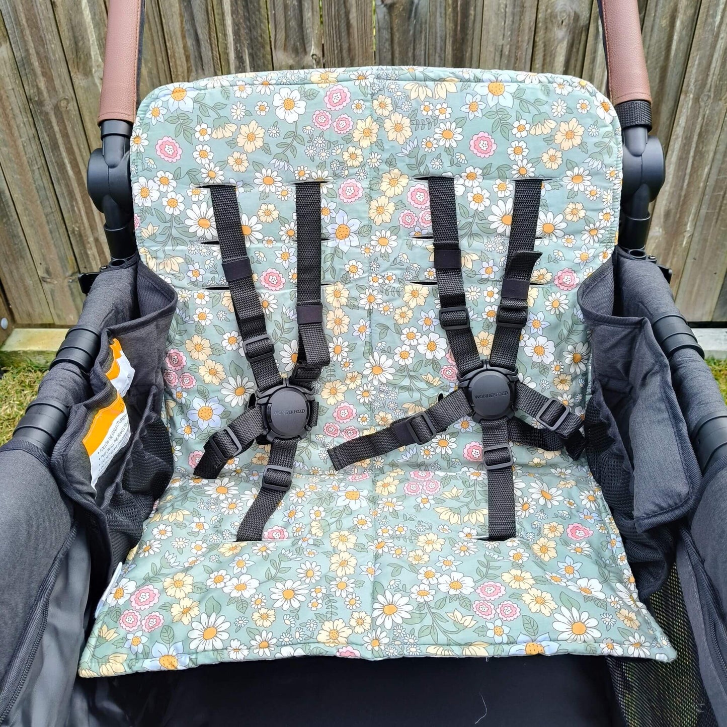 WonderFold_4_-_Car_Seat_Cover_-_Sage_Bloom
