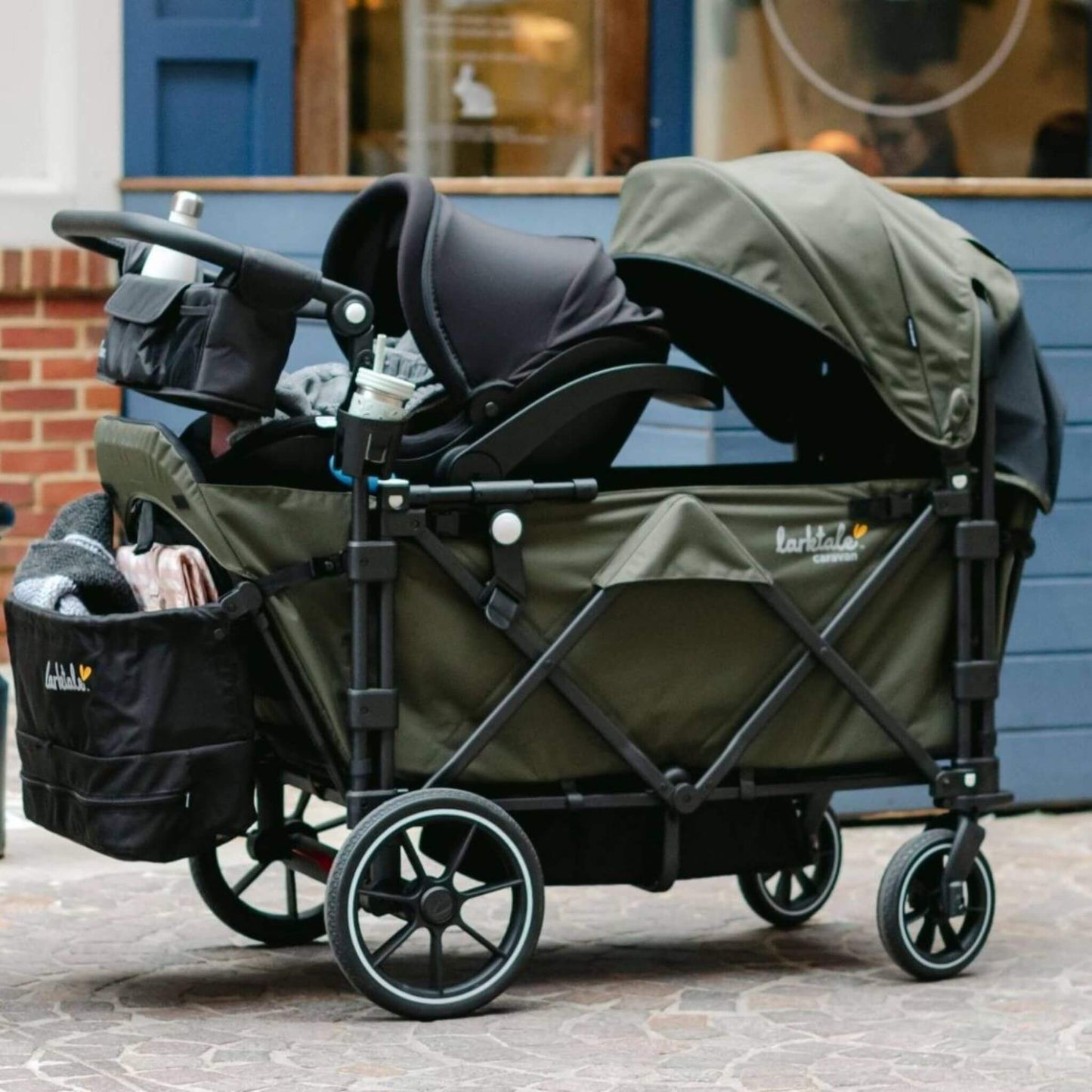 newborn_in_larktale_caravan_v3