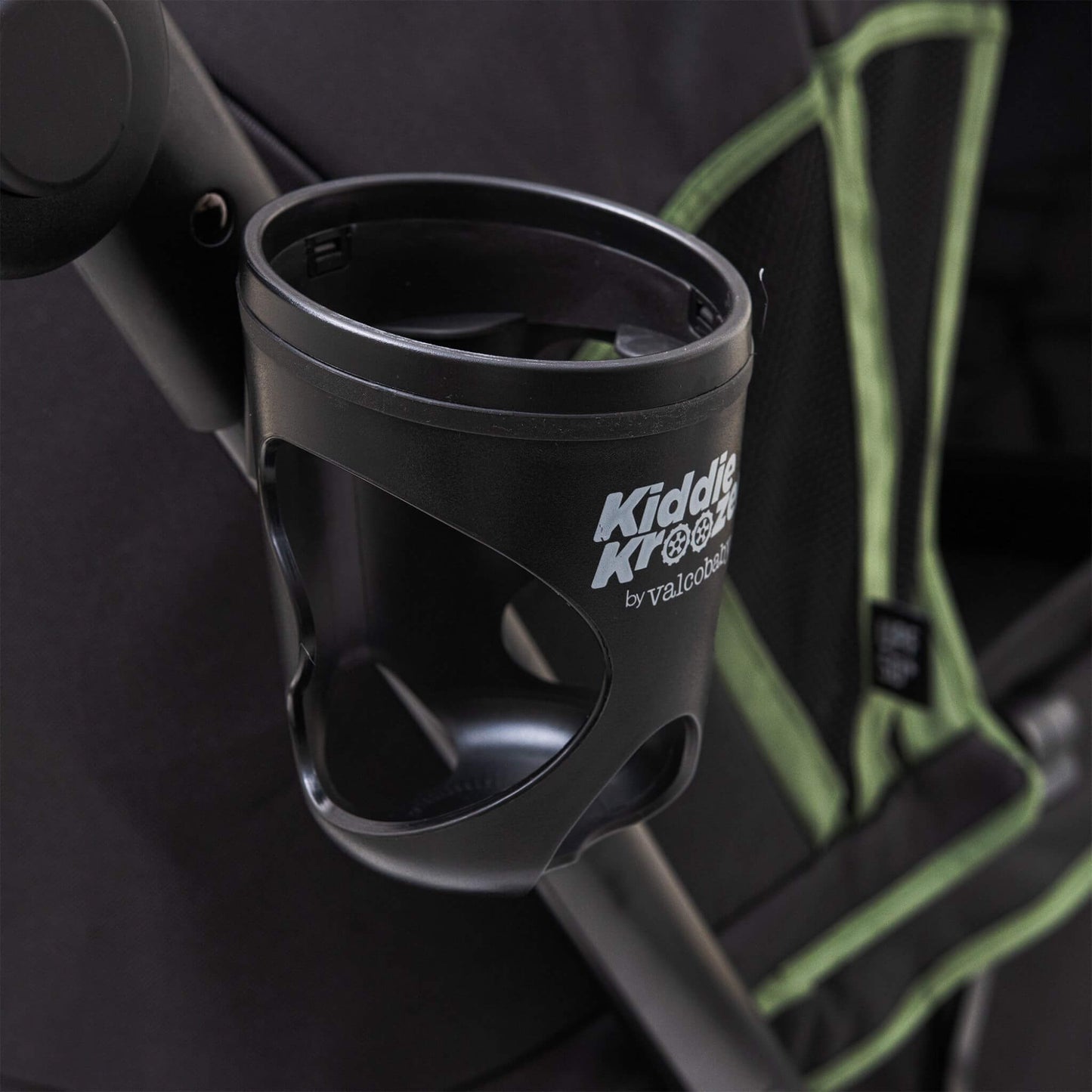 KiddieKroozer-Black-Cupholder
