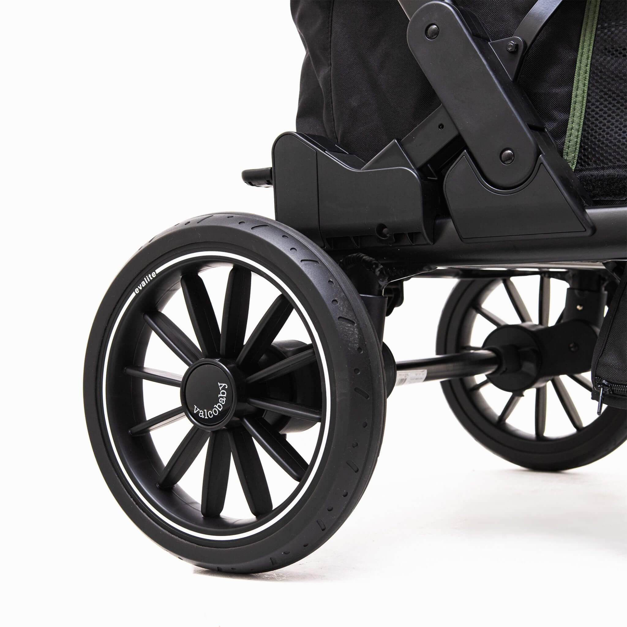 KiddieKroozer-Black-Wheelback