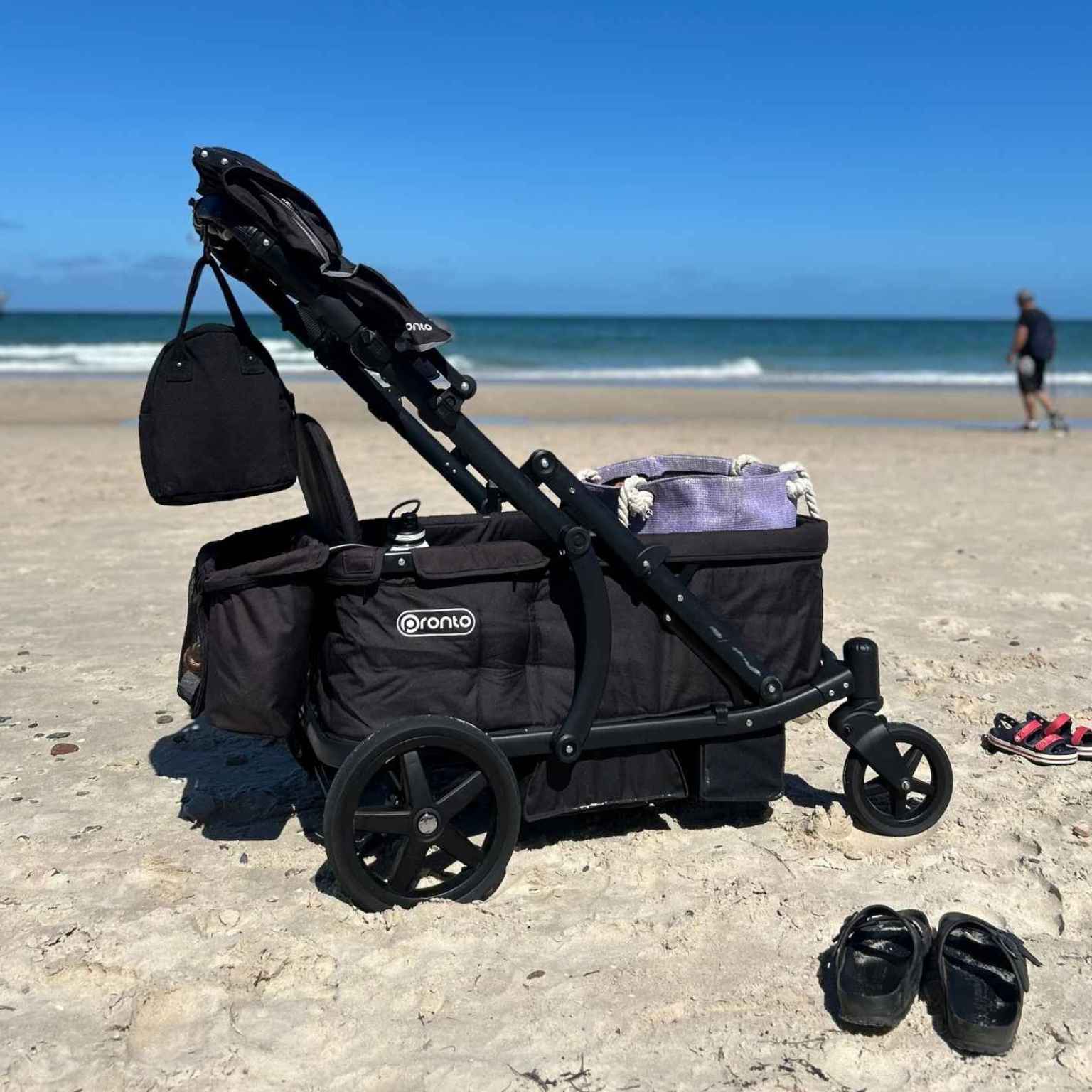Pronto_Secret_Storage_Bag_SpaceGrey_Lifestyle