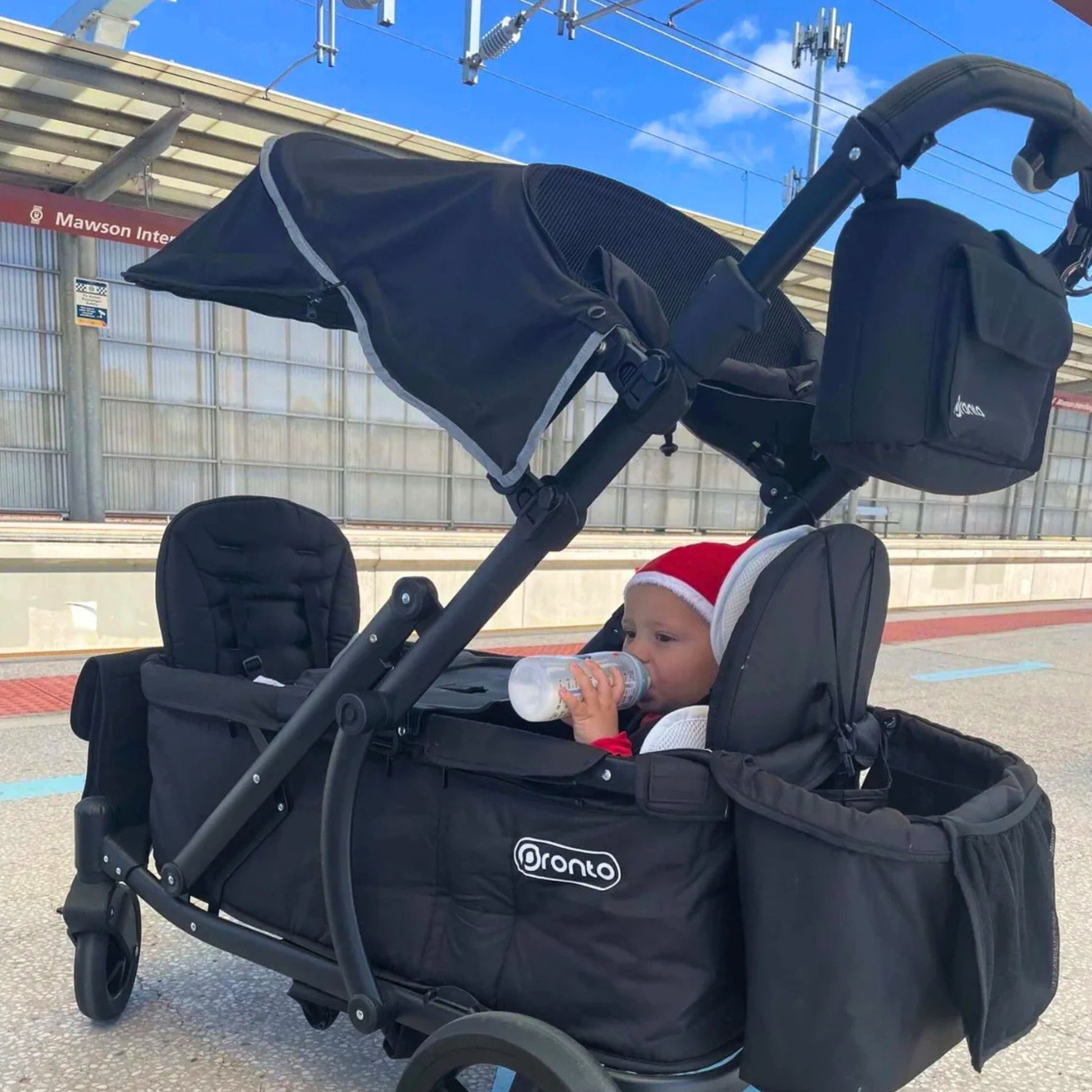 Pronto_Stroller_Organiser_Space_Grey_On_Wagon_Australia