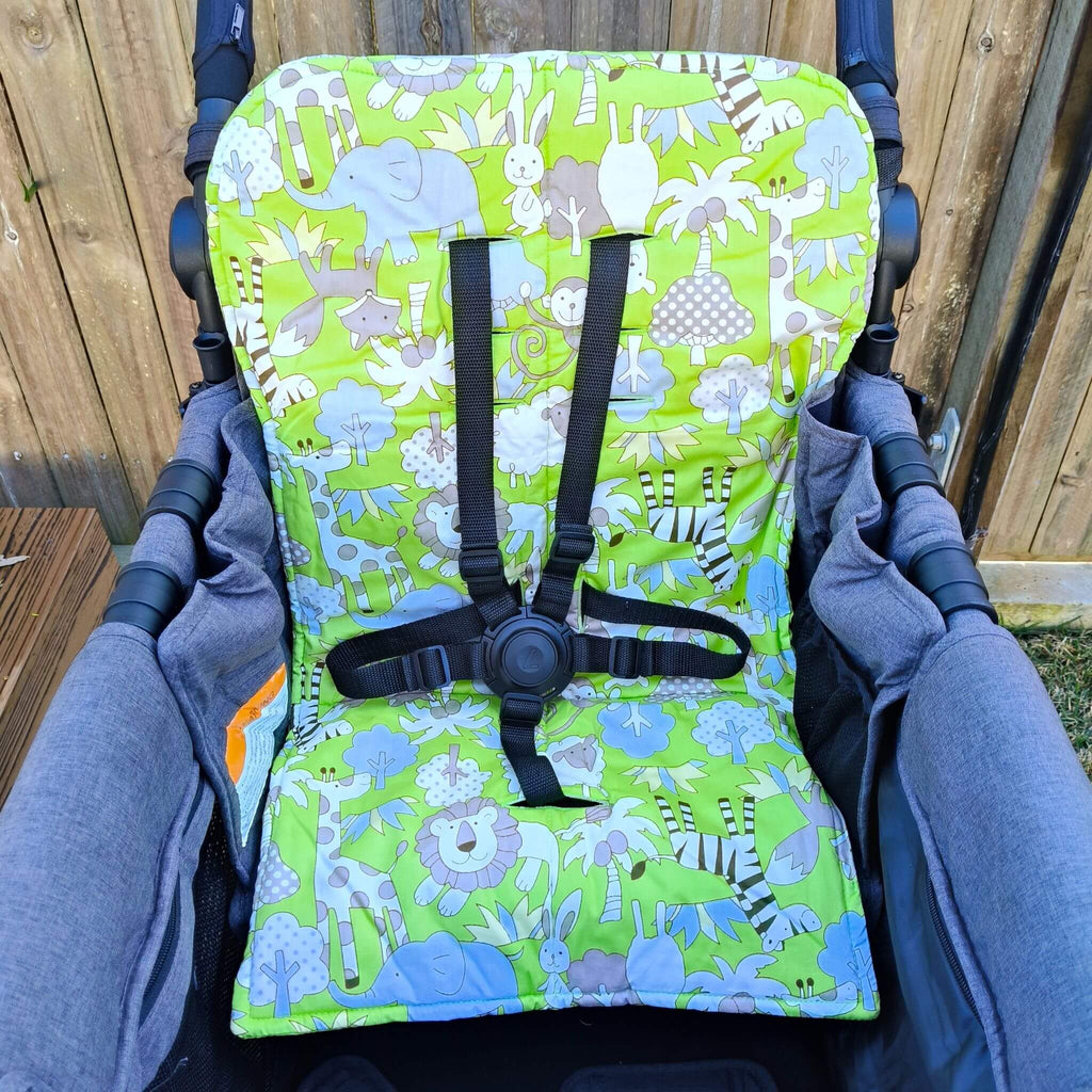 WonderFold_2_-_Car_Seat_Cover_-_Zesty_Zoo