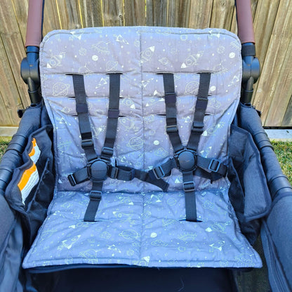 WonderFold_4_-_Car_Seat_Cover_-_Astro_Adventure_-_Grey