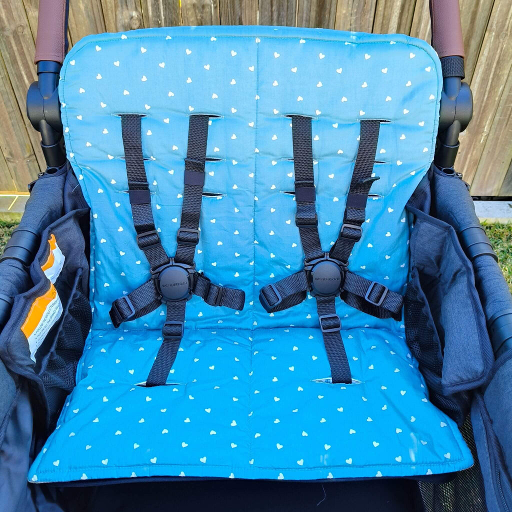 WonderFold_4_-_Car_Seat_Cover_-_Hearts