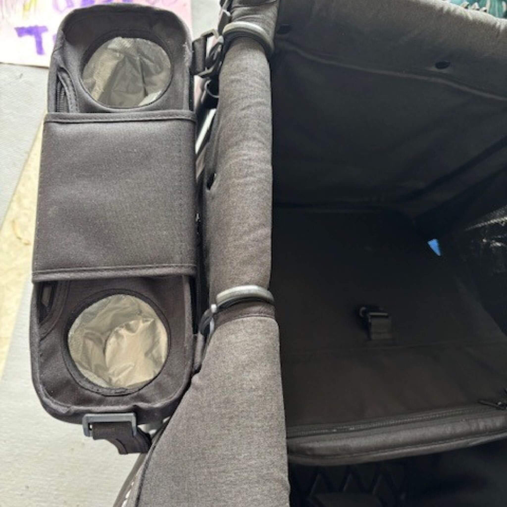 WonderFold_AustraliaParent_Console_on_side_of_wagon