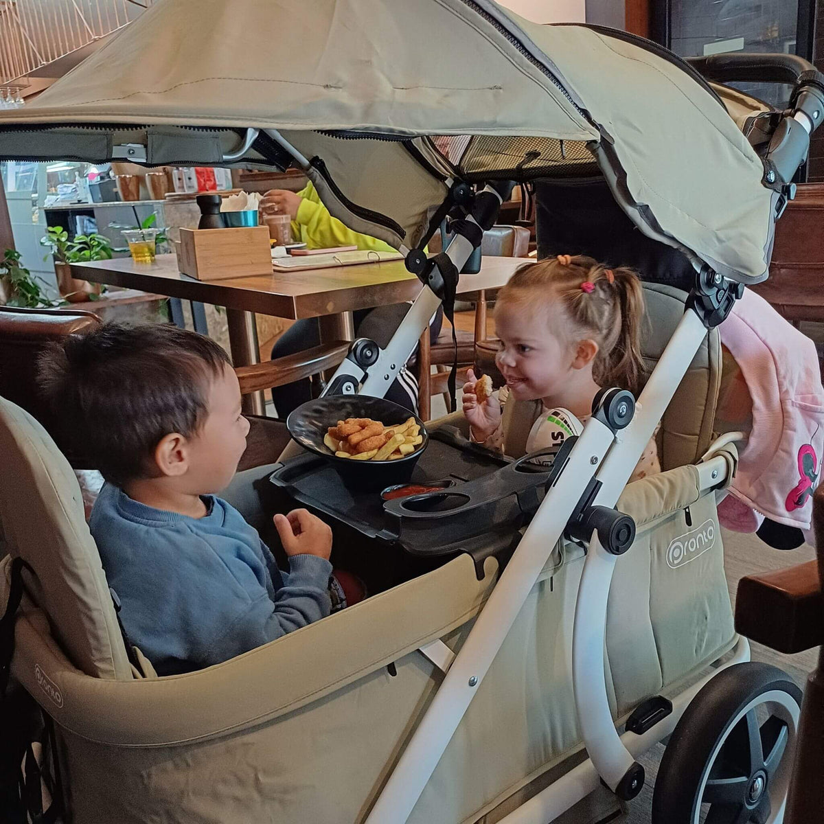 pronto-snack-tray-for-wagon-stroller